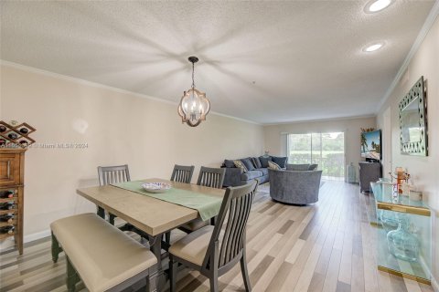 Copropriété à vendre à Lauderhill, Floride: 2 chambres, 104.98 m2 № 1367120 - photo 5