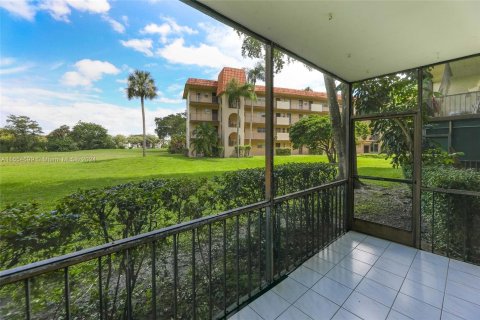 Copropriété à vendre à Lauderhill, Floride: 2 chambres, 104.98 m2 № 1367120 - photo 28