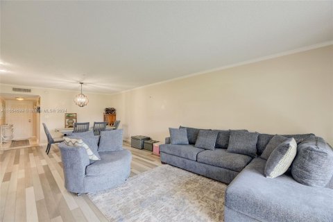 Copropriété à vendre à Lauderhill, Floride: 2 chambres, 104.98 m2 № 1367120 - photo 11