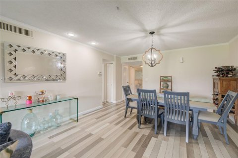 Copropriété à vendre à Lauderhill, Floride: 2 chambres, 104.98 m2 № 1367120 - photo 12