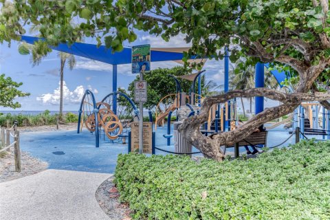 Condo in Pompano Beach, Florida, 3 bedrooms  № 1005505 - photo 6