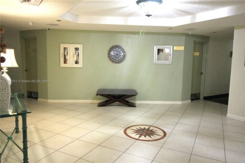 Condominio en venta en Pembroke Pines, Florida, 2 dormitorios, 104.05 m2 № 1098203 - foto 25