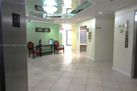 Condominio en venta en Pembroke Pines, Florida, 2 dormitorios, 104.05 m2 № 1098203 - foto 28