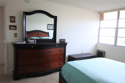 Condominio en venta en Pembroke Pines, Florida, 2 dormitorios, 104.05 m2 № 1098203 - foto 8