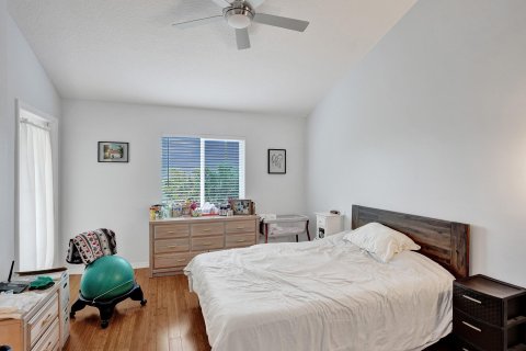Adosado en venta en Boynton Beach, Florida, 3 dormitorios, 224.45 m2 № 1118725 - foto 11