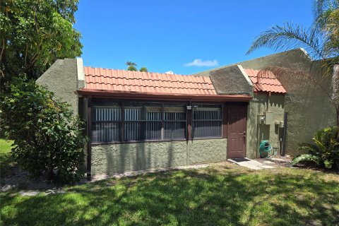 Casa en venta en Deerfield Beach, Florida, 2 dormitorios, 131.46 m2 № 1155575 - foto 23