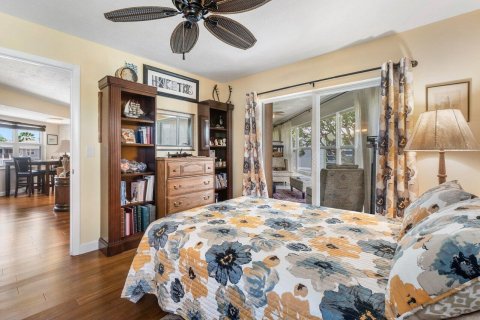 Condo in Stuart, Florida, 2 bedrooms  № 1118154 - photo 15