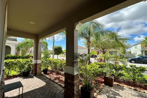 Villa ou maison à vendre à Kissimmee, Floride: 4 chambres, 245.73 m2 № 1250069 - photo 2