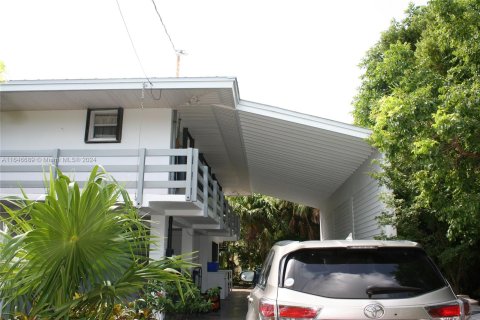 Casa en venta en Marathon, Florida, 2 dormitorios, 147.16 m2 № 1330212 - foto 7