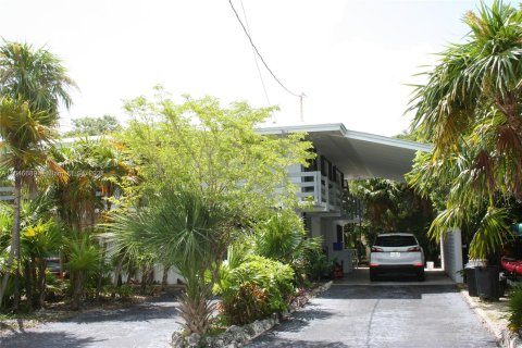 Casa en venta en Marathon, Florida, 2 dormitorios, 147.16 m2 № 1330212 - foto 5