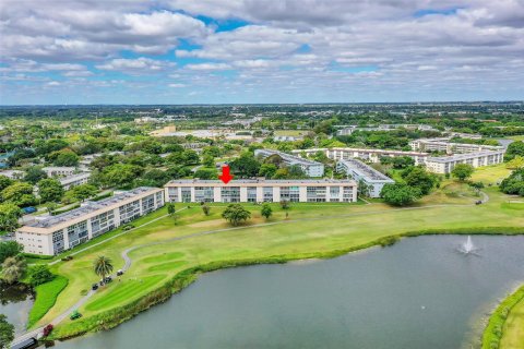 Condo in Coconut Creek, Florida, 2 bedrooms  № 1104736 - photo 6