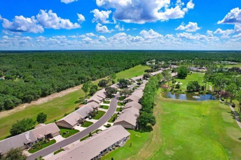 Villa ou maison à vendre à Hudson, Floride: 2 chambres, 152.55 m2 № 1377960 - photo 12