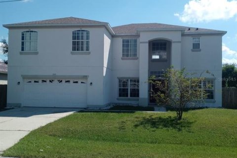 House in Kissimmee, Florida 4 bedrooms, 248.89 sq.m. № 1436823 - photo 1