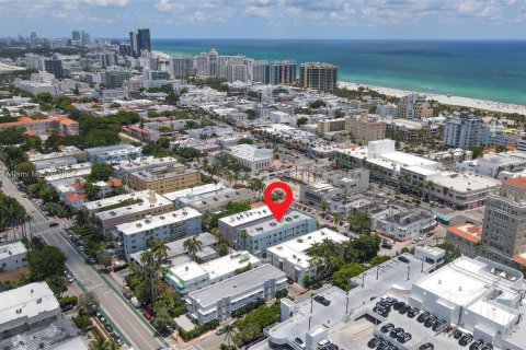 Copropriété à vendre à Miami Beach, Floride: 2 chambres, 88.44 m2 № 1377406 - photo 30