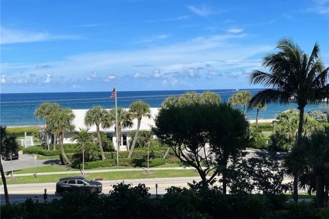 Condominio en venta en Deerfield Beach, Florida, 2 dormitorios, 96.62 m2 № 1080816 - foto 23