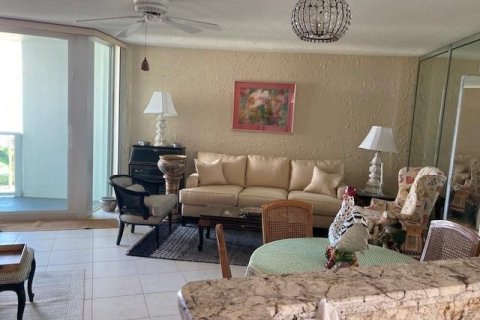 Copropriété à vendre à Deerfield Beach, Floride: 2 chambres, 96.62 m2 № 1080816 - photo 4