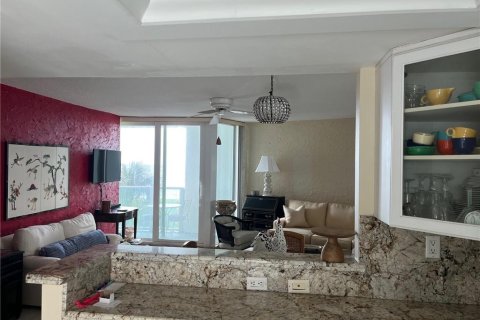 Condominio en venta en Deerfield Beach, Florida, 2 dormitorios, 96.62 m2 № 1080816 - foto 20