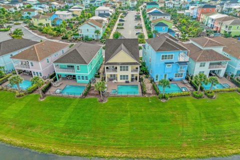 Villa ou maison à vendre à Kissimmee, Floride: 7 chambres, 391.3 m2 № 1393771 - photo 4