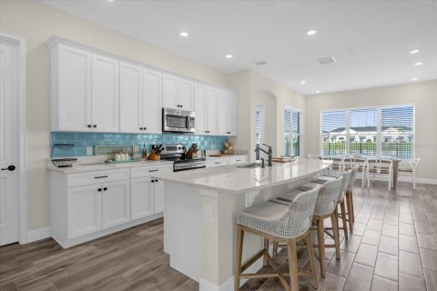 Villa ou maison à vendre à Kissimmee, Floride: 7 chambres, 391.3 m2 № 1393771 - photo 14