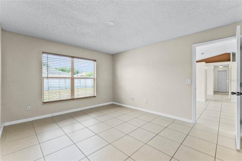 Villa ou maison à vendre à Kissimmee, Floride: 3 chambres, 133.22 m2 № 1289646 - photo 22