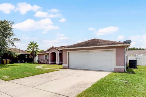 Villa ou maison à vendre à Kissimmee, Floride: 3 chambres, 133.22 m2 № 1289646 - photo 2