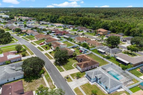 Villa ou maison à vendre à Kissimmee, Floride: 3 chambres, 133.22 m2 № 1289646 - photo 30