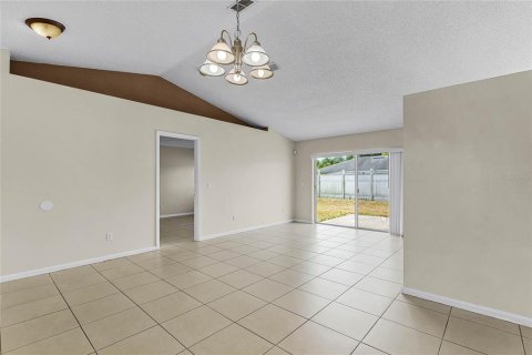 Villa ou maison à vendre à Kissimmee, Floride: 3 chambres, 133.22 m2 № 1289646 - photo 13