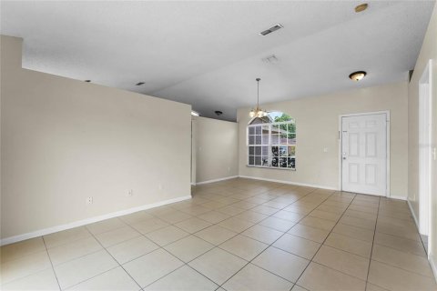 Villa ou maison à vendre à Kissimmee, Floride: 3 chambres, 133.22 m2 № 1289646 - photo 4