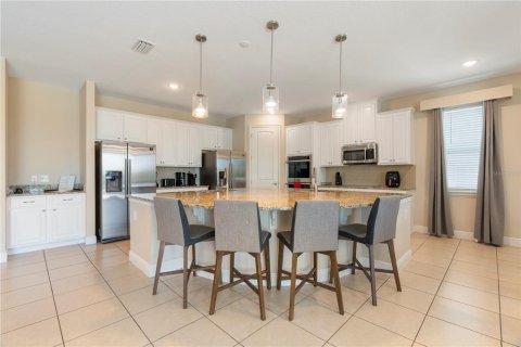 Villa ou maison à vendre à Kissimmee, Floride: 12 chambres, 590.02 m2 № 1366606 - photo 26