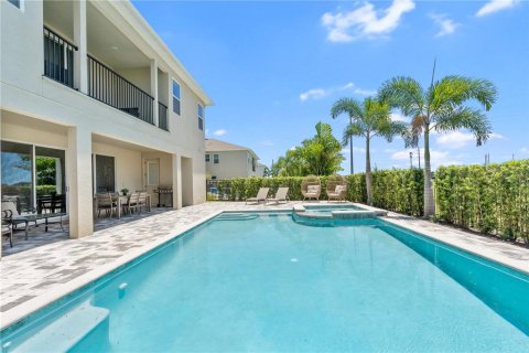 Villa ou maison à vendre à Kissimmee, Floride: 12 chambres, 590.02 m2 № 1366606 - photo 2