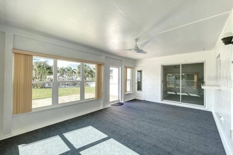 Villa ou maison à vendre à Merrit Island, Floride: 4 chambres, 163.32 m2 № 1133928 - photo 26