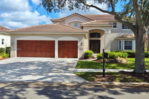 Villa ou maison à vendre à Weston, Floride: 5 chambres, 317.82 m2 № 1170621 - photo 5