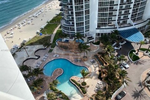 Copropriété à vendre à Sunny Isles Beach, Floride: 1 chambre, 84.91 m2 № 741823 - photo 5