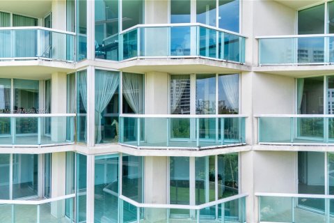 Condominio en venta en Aventura, Florida, 2 dormitorios, 149.57 m2 № 1399045 - foto 9