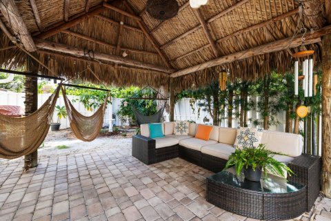 Villa ou maison à vendre à Pompano Beach, Floride: 6 chambres, 371.33 m2 № 860856 - photo 14