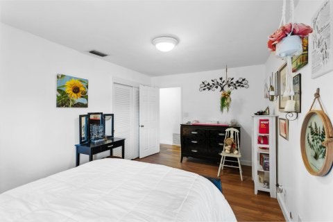 Casa en venta en Pompano Beach, Florida, 6 dormitorios, 371.33 m2 № 860856 - foto 6