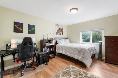 Casa en venta en Pompano Beach, Florida, 6 dormitorios, 371.33 m2 № 860856 - foto 24