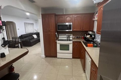 Casa en venta en Miramar, Florida, 3 dormitorios, 148.92 m2 № 1281156 - foto 3