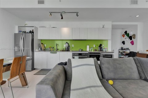 Condominio en venta en Miami, Florida, 1 dormitorio № 1181106 - foto 9