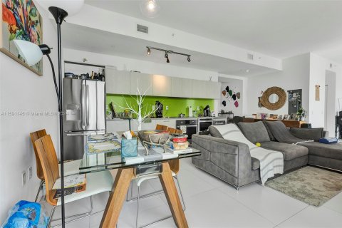 Condominio en venta en Miami, Florida, 1 dormitorio № 1181106 - foto 2