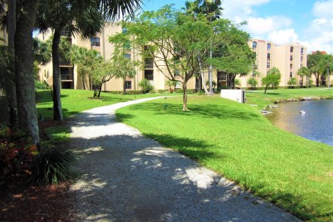 Condo in Delray Beach, Florida, 2 bedrooms  № 1182502 - photo 3