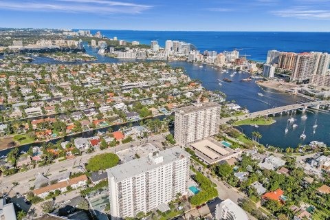 Condo in Fort Lauderdale, Florida, 1 bedroom  № 918504 - photo 14