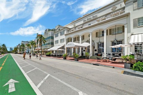 Propiedad comercial en venta en Miami Beach, Florida № 1225521 - foto 27