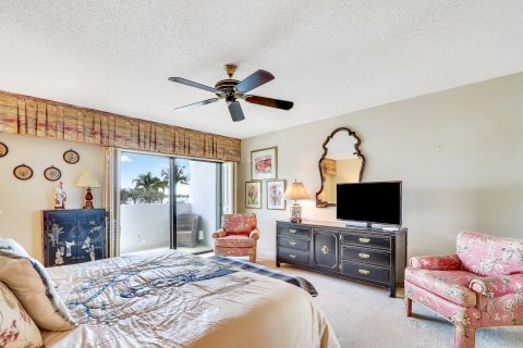 Condo in North Palm Beach, Florida, 2 bedrooms  № 1014225 - photo 24