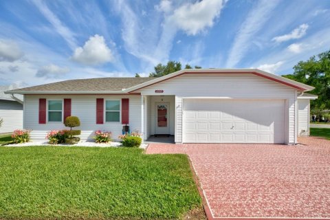 Villa ou maison à vendre à Lakeland, Floride: 2 chambres, 143.16 m2 № 1111846 - photo 1