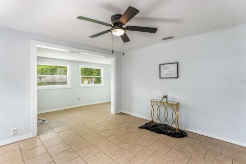 Casa en venta en DeLand, Florida, 3 dormitorios, 125.42 m2 № 1257324 - foto 3