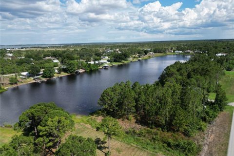 Casa en venta en Lake Placid, Florida, 4 dormitorios, 196.86 m2 № 1256382 - foto 3