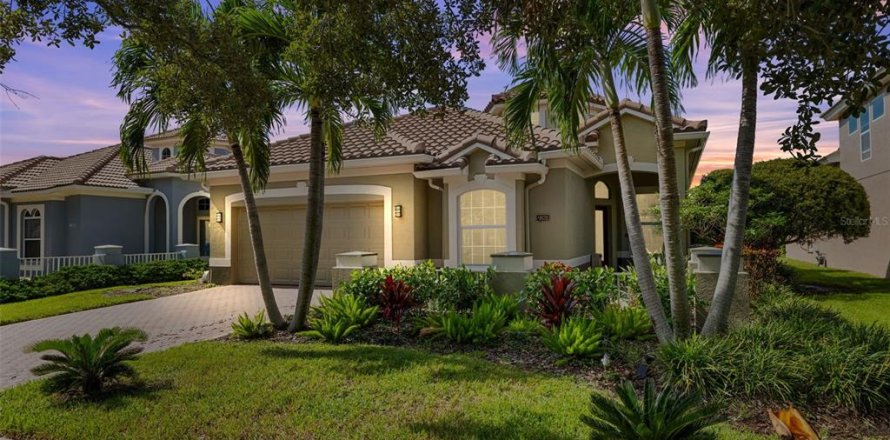 Casa en Seminole, Florida 3 dormitorios, 193.52 m2 № 1402466