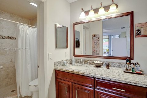 Condo in Coconut Creek, Florida, 2 bedrooms  № 1119242 - photo 19