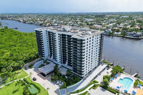 Condominio en venta en Highland Beach, Florida, 2 dormitorios, 131.18 m2 № 630952 - foto 21